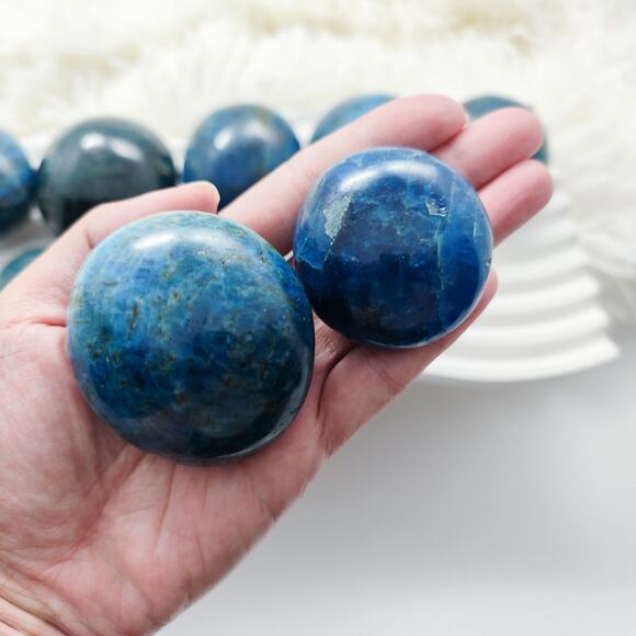 Blue Apatite Palm Stone Communication Crystal - Picture 6 of 7